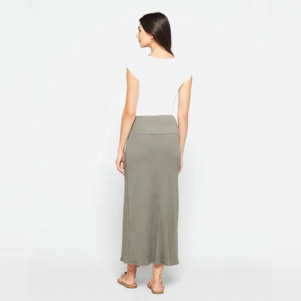 KAILEIGH Rae Ruched Maxi Skirt - Picture 2 of 4